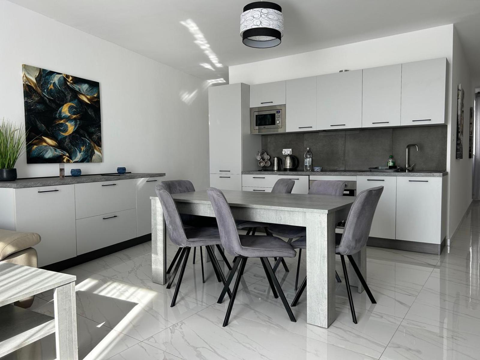 Exceptional 3-Bedroom Apartment, Sliema - Tigne Point! Εξωτερικό φωτογραφία
