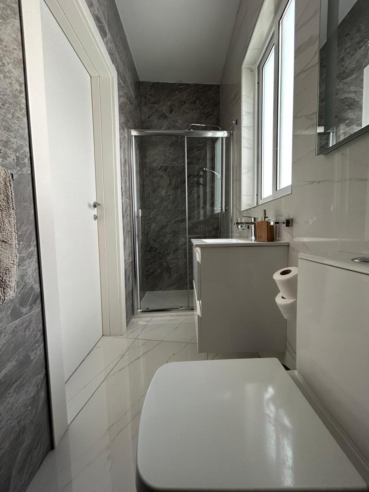 Exceptional 3-Bedroom Apartment, Sliema - Tigne Point! Εξωτερικό φωτογραφία